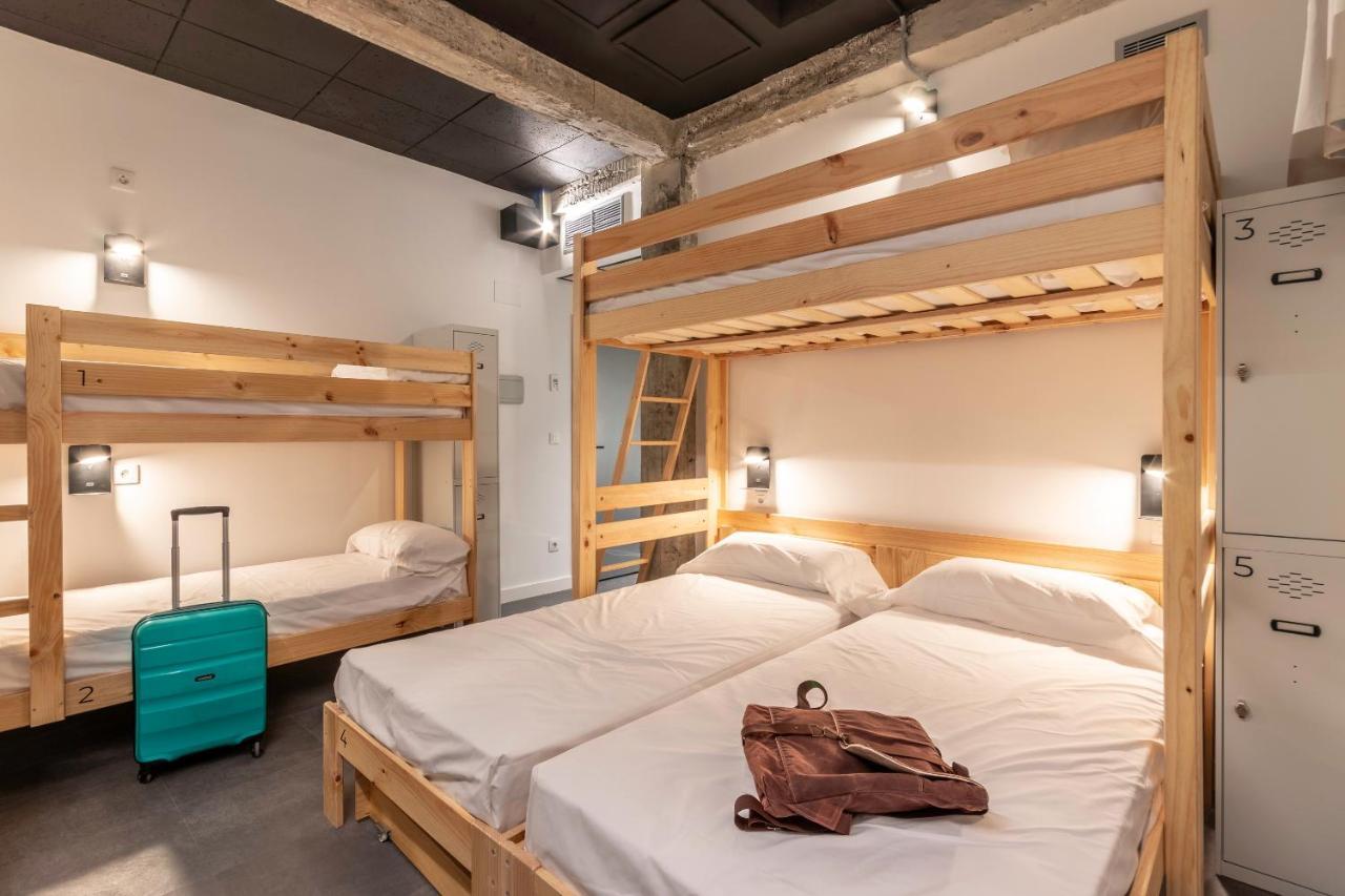 Ekoos Hostel, Bilbao Eko Hostel Ngoại thất bức ảnh