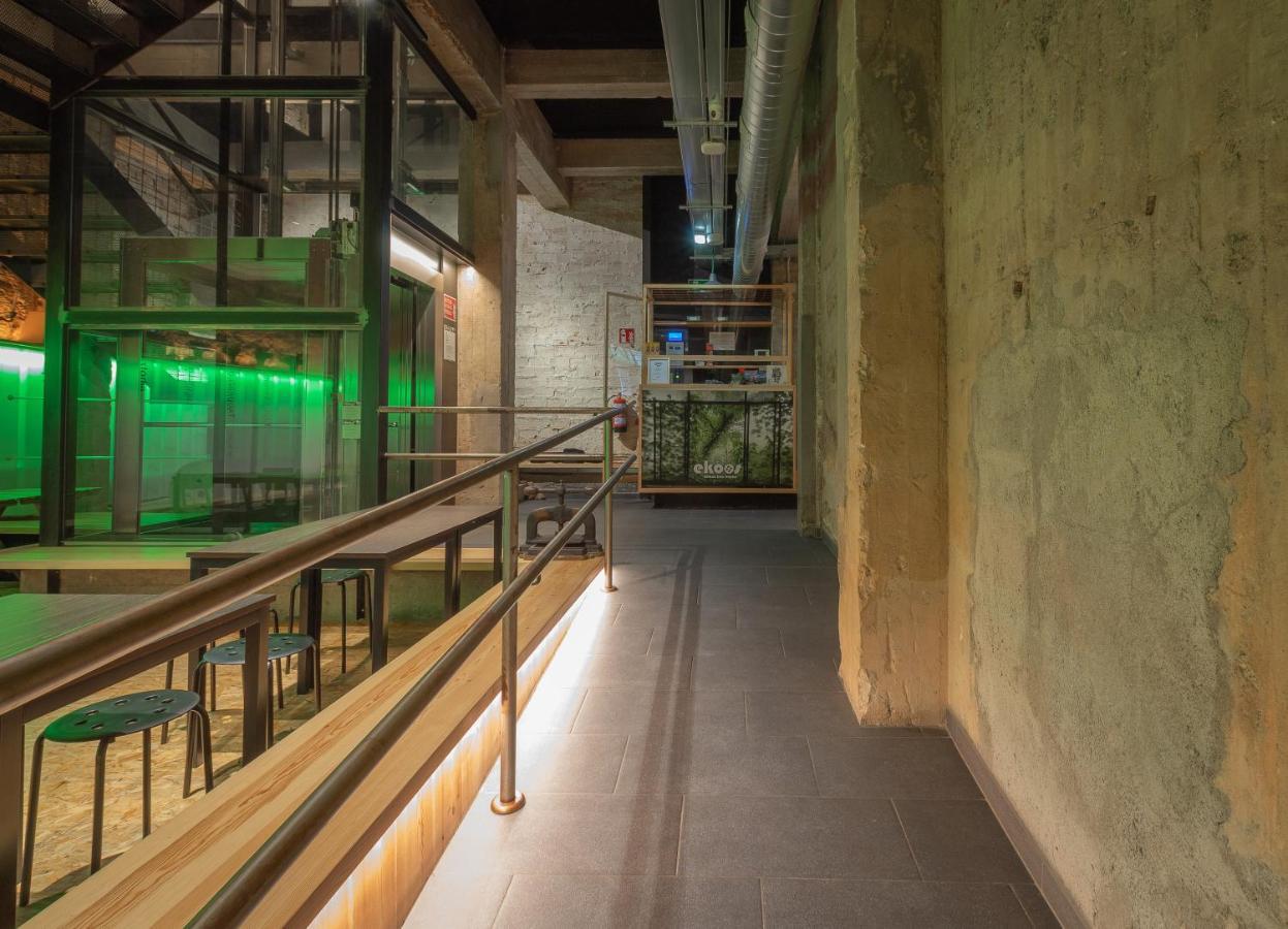 Ekoos Hostel, Bilbao Eko Hostel Ngoại thất bức ảnh