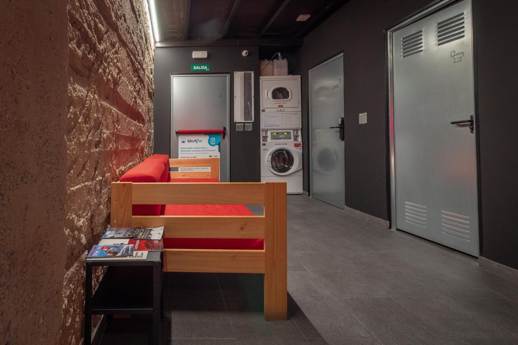 Ekoos Hostel, Bilbao Eko Hostel Ngoại thất bức ảnh